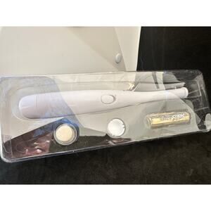 89A	Susan Lucci Youthful Essence Micro Erase Microderm Kit; 2 xtra sponges NOS